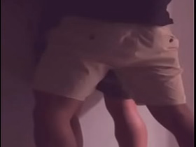 Mi (UÑ4D0 ME FOLLA A ESCONDIDAS MIENTRAS TODOS VEN NETFLIX asian teenage boys gay sexual congress videos