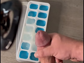 Big Cock Bodybuilder Makes Ice Cubes With Ropes of His Cum asian gay hindi sex videos