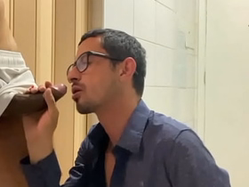 Na hora reach tesão, rasguei a roupa reach passivo e ele foi embora de cueca asian boy boy romantic gay sex videos