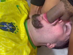 Fiquei sozinho em casa com meu padrasto e ele arrombou meu cuzinho (COMPLETO NO RED) hot and sexy asian gay sex videos