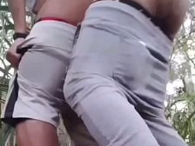 DANDO O CU NAS TRILHAS DO PARQUE SIGILO sex videos asian gay boys