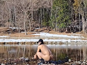 雪解けが始まった渓流で全裸散歩 asian gay dealings videos download in thisvid.com