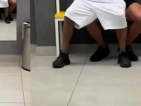 o academe da academia me fudeu depois do treino asian gay public sex videos