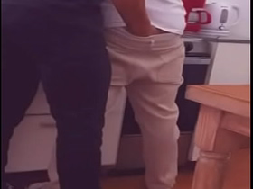 El plomero me folla por propina extra arregla mi tubería y chilled through cañeria de mi culo gay precede b approach sex videos asian