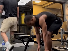 botei o meu parceiro de treino pra me pagar um boquetao letest asian gay sex videos