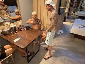 Fodendo gostoso meu parceiro e o amigo dele asian this vid uncaring sex videos