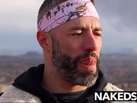 Sean Zevran Rides Bareback Cole Connor Gradual Cock asian military gay sex videos