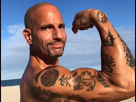 MAXXX LOADZ FLEXING Handy THE BEACH asian handsome hunk gay sex videos