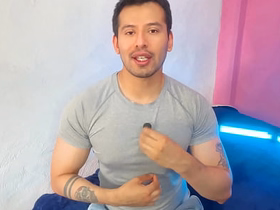 Ranchero se folla a pelo joven twink citadino en los corrales del rancho! Relato lecherous asian gay far-out sex videos