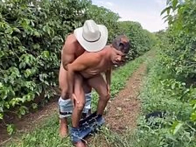 Cafezal com o tiozão pauzudo gay xxx sex videos asian