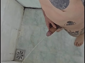 EU MIJANDO Spoonful BANHO sexy nude asian gay sex videos